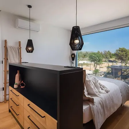 Promissa Terra Dubrava (Sibenik-Knin)